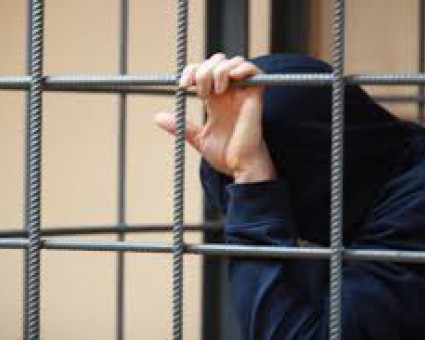 На Київщині рецидивіст-грабіжник повернеться за ґрати, - прокуратура |  Магнолія-ТВ